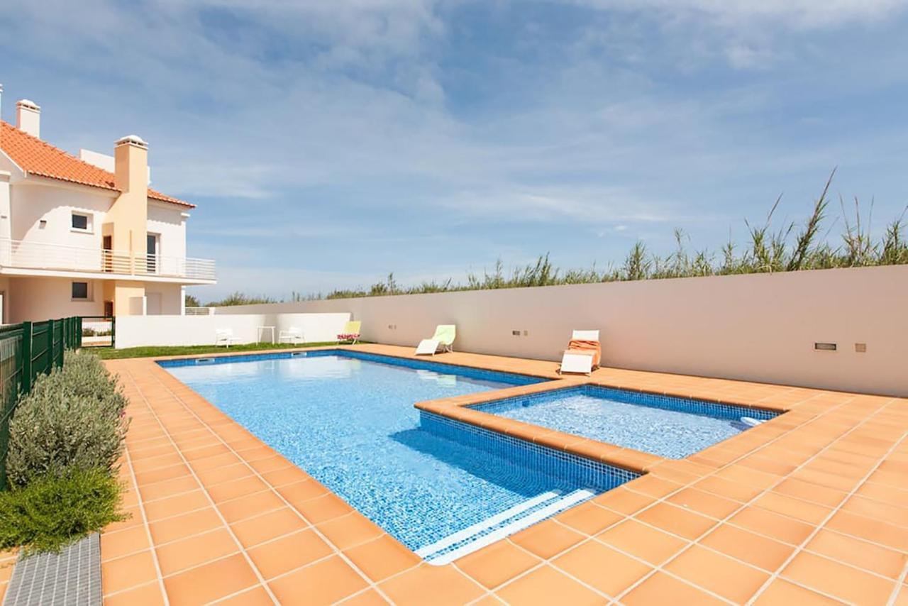 Casa Sardinha - Praia E Piscina - T2 Ferrel  Eksteriør bilde